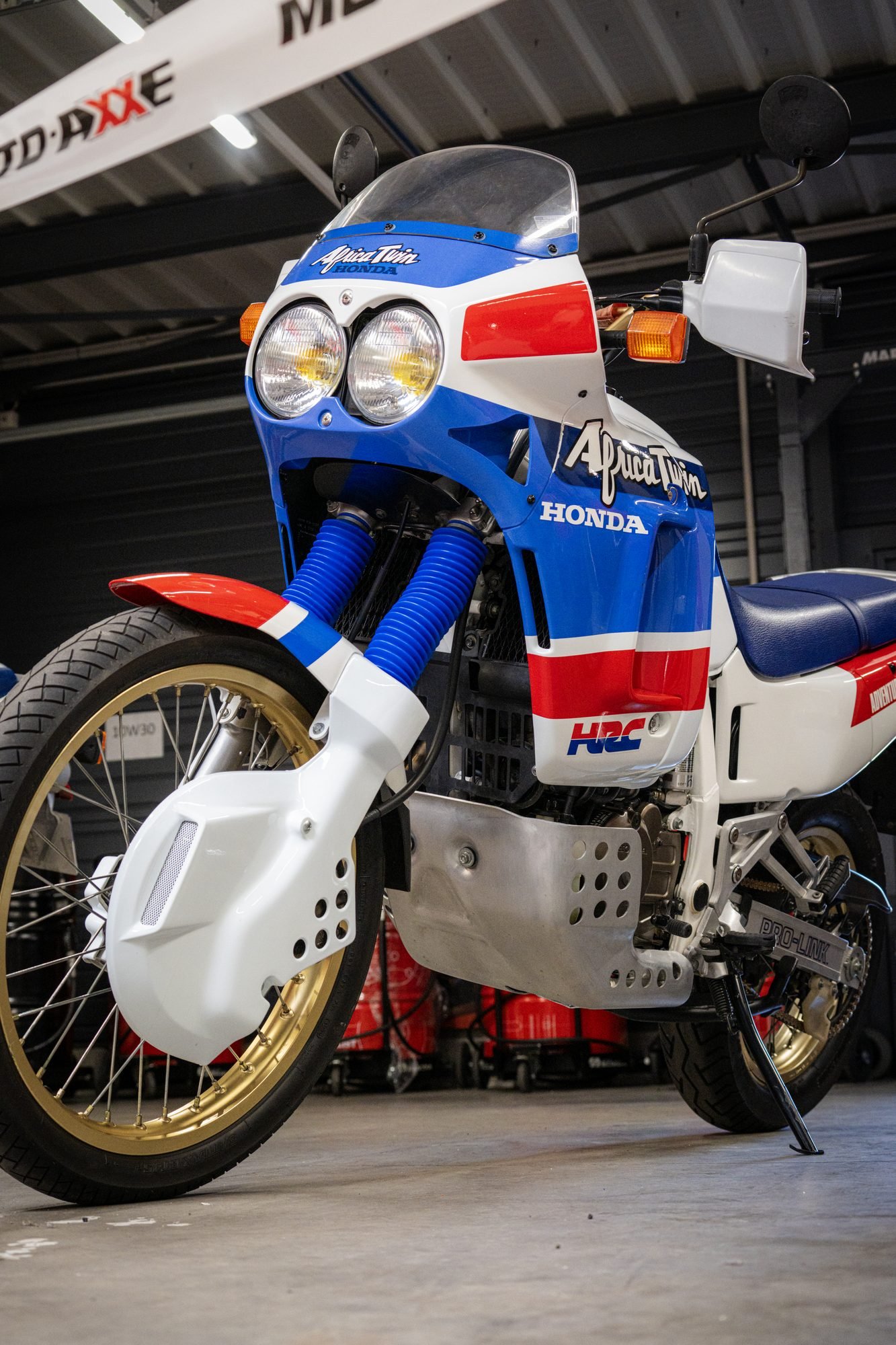 Motos de collection, photo Prism Motion